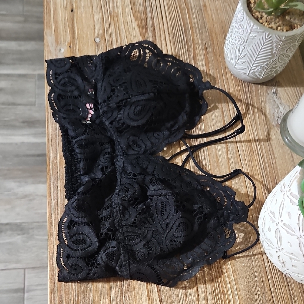 Elegant Black Lace Bralette By Victoria Secret PINK